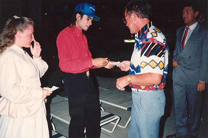 MJAutographing